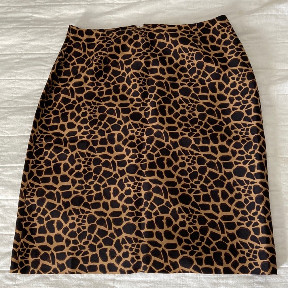 Ann Taylor giraffe print pencil skirt size 10